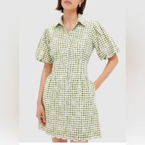 Tuckernuck NWT floral embroidered Gingham Delaney Dress. Mini. Flirty + Preppy